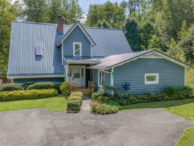 House for sale in Mountain City, East Tennessee