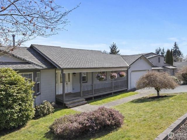 House for sale in Allyn, Washington