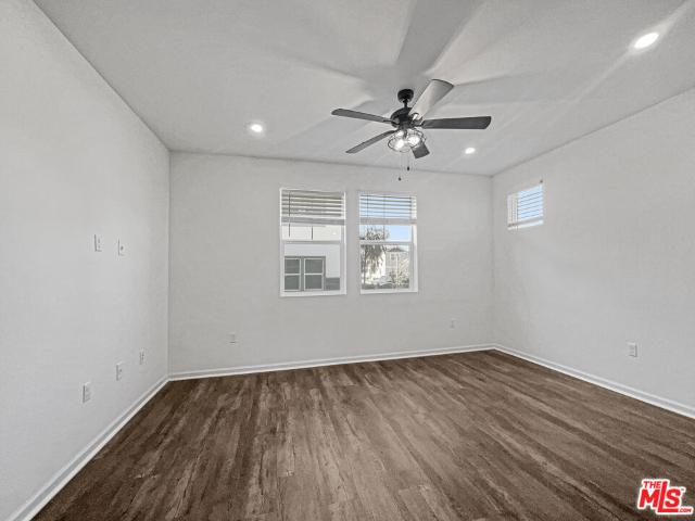 Condo for sale in Palmdale