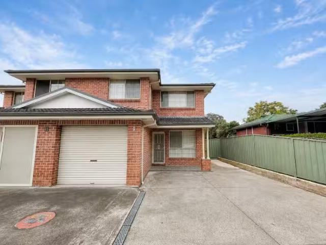 Condo for rent in Sydney, New South Wales