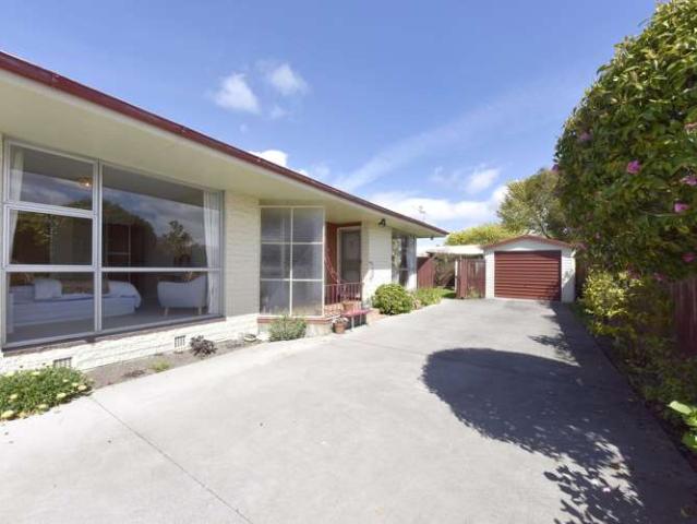 Apartment for sale in Shirley, Papanui-Innes Community