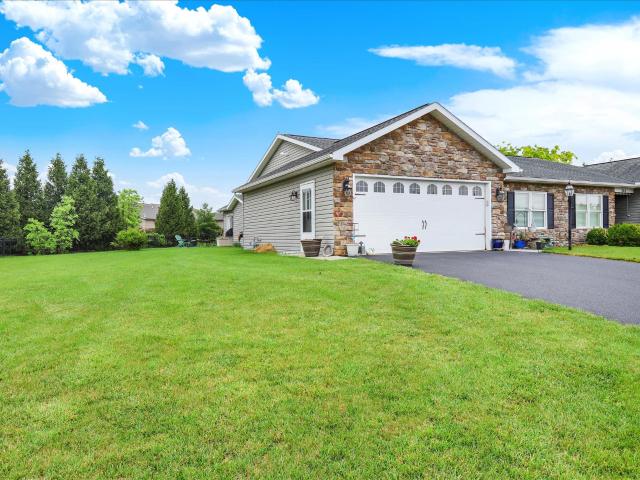 Townhouse for sale in Chambersburg, Pennsylvania