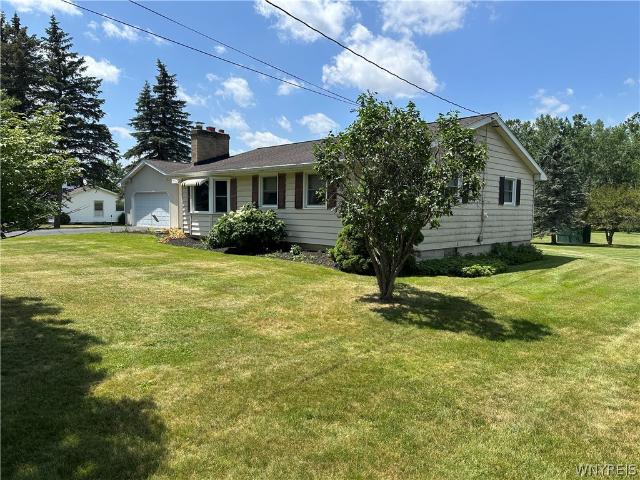House for sale in Silver Springs, New York