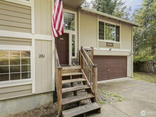 House for sale in Belfair, Washington