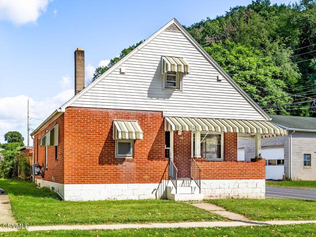House for sale in North Hills, Milton