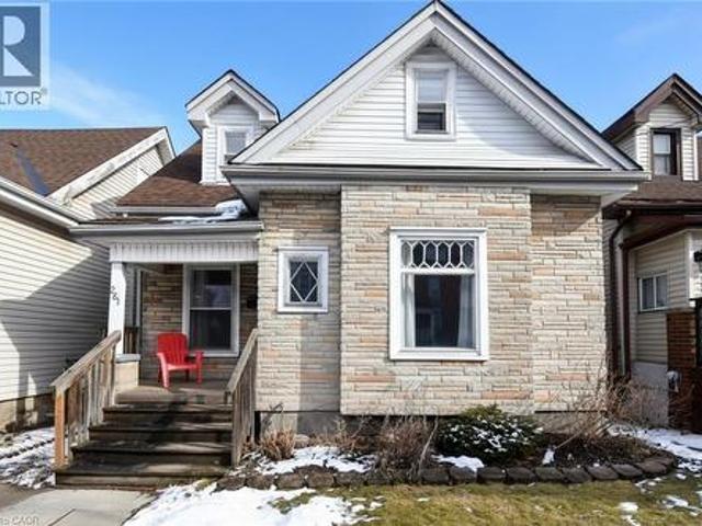 House for sale in Ancaster, Ontario