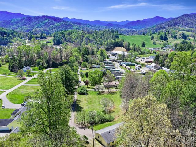 House for sale in Yancey, North Carolina