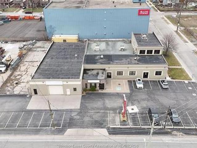 Commercial for sale in Barrie, Central Ontario