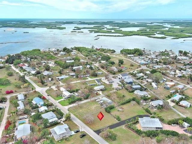 Land for sale in Chokoloskee, Florida