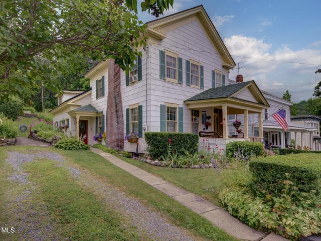 House for sale in New York