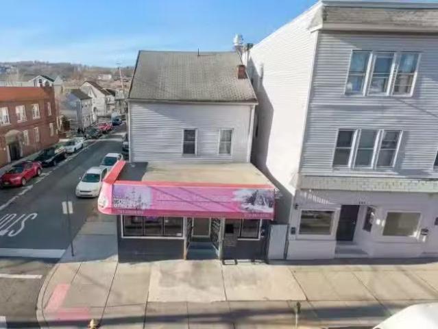 House for rent in Paterson