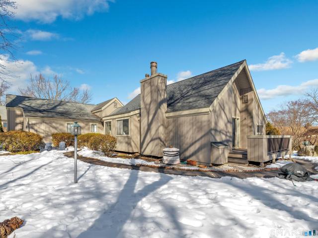 Condo for sale in Stratford, Connecticut