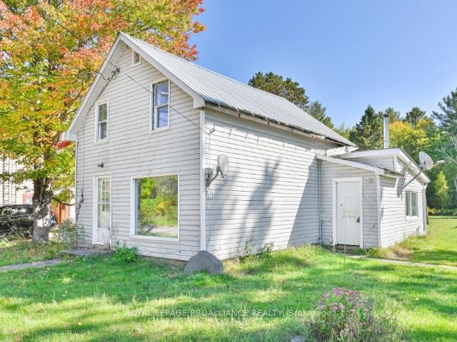 House for sale in Addington Highlands, Ontario