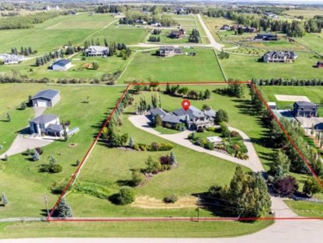 House for sale in Alberta