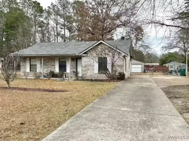 House for rent in Elmore, Alabama