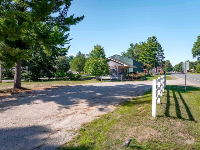 Commercial for sale in Green Lake, Michigan