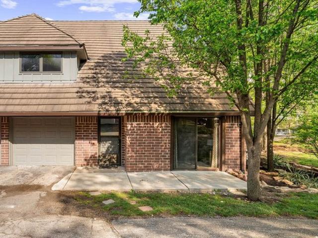 Townhouse for sale in Kansas