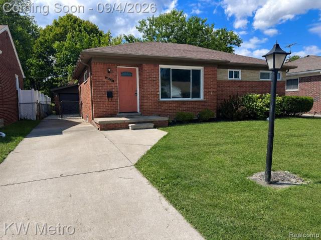 House for sale in Saint Clair Shores, Macomb County