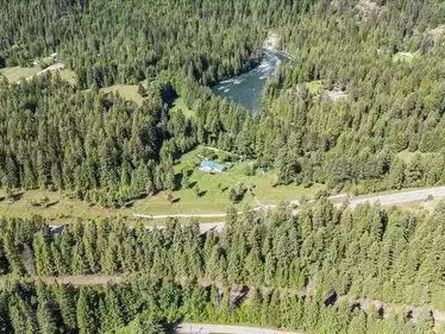 House for sale in Shoreacres, British Columbia