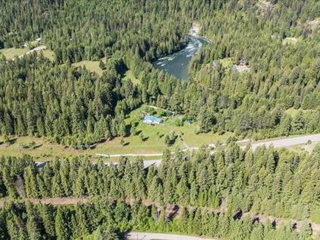 House for sale in Shoreacres, British Columbia