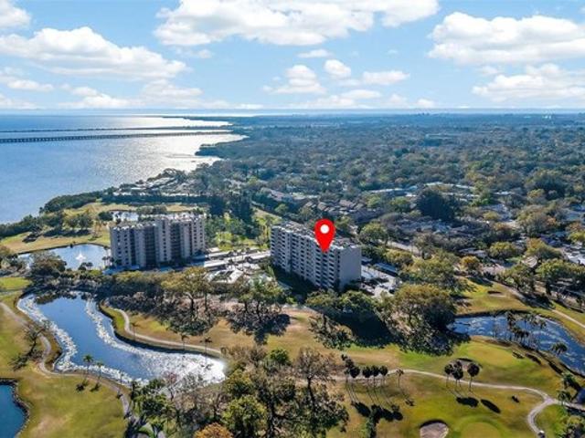 Condo for sale in Clearwater, Florida