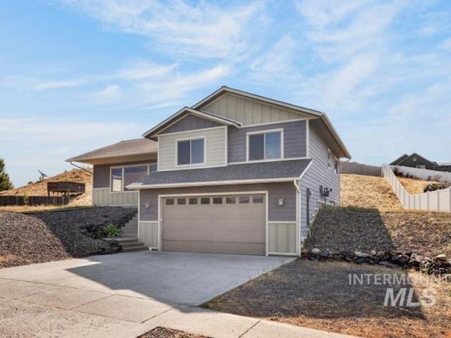 House for sale in Moscow, Idaho
