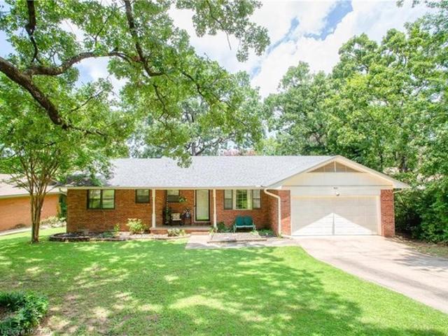 House for sale in Ark