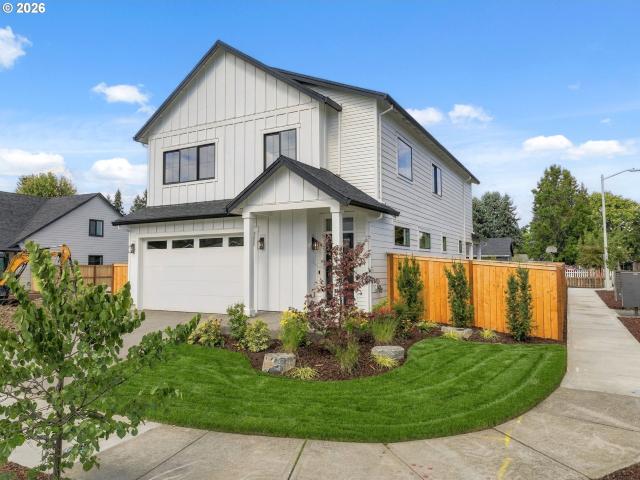 House for sale in Hubbard, Marion County