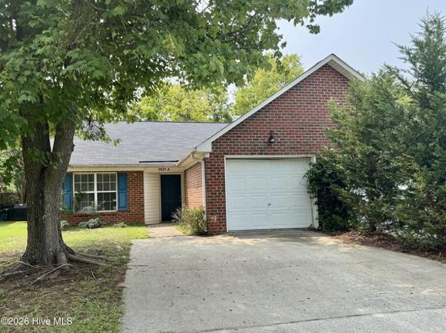 Townhouse for sale in Greenville, North Carolina