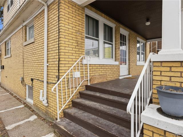 House for sale in Niagara, New York