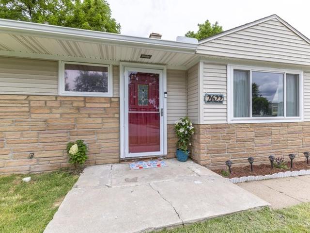 House for sale in Council Bluffs, Iowa