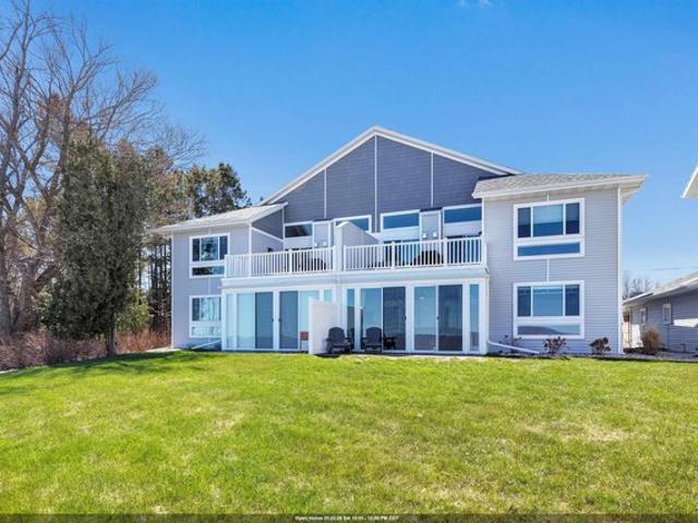 Condo for sale in Algoma, Wisconsin