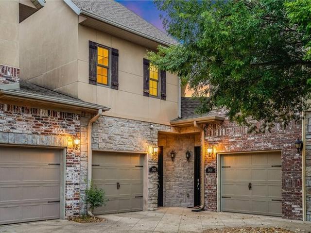 Condo for sale in Ark