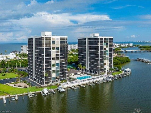Condo for sale in Bonita Springs, Florida