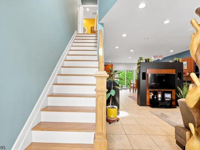 House for sale in Union, Union County
