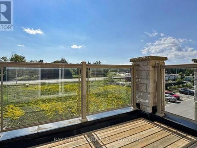 Townhouse for sale in Durham, Ontario