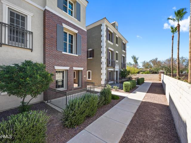 Townhouse for sale in Gilbert, Arizona