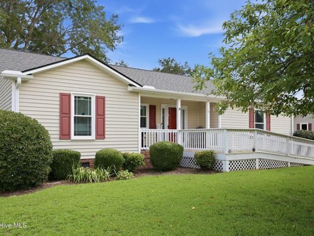 House for sale in Winterville, North Carolina