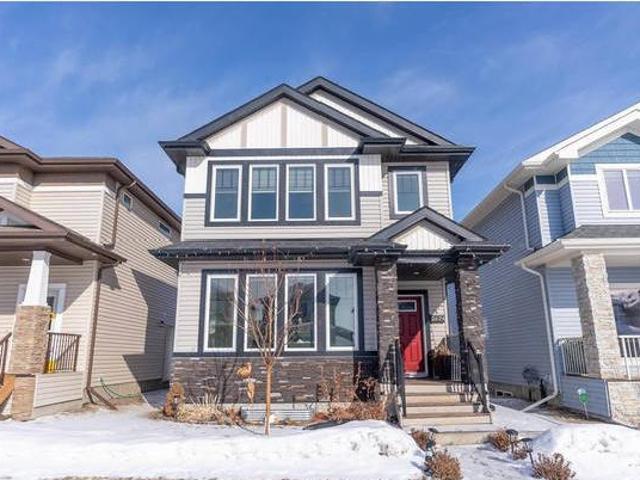 House for sale in Edmonton