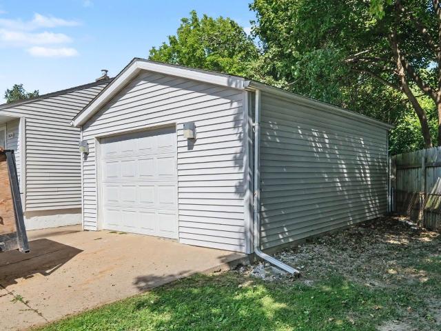House for sale in Flint, Genesee County