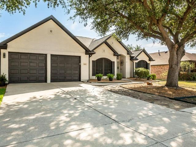 House for sale in Mansfield, Texas