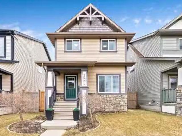 House for sale in Airdrie, Alberta