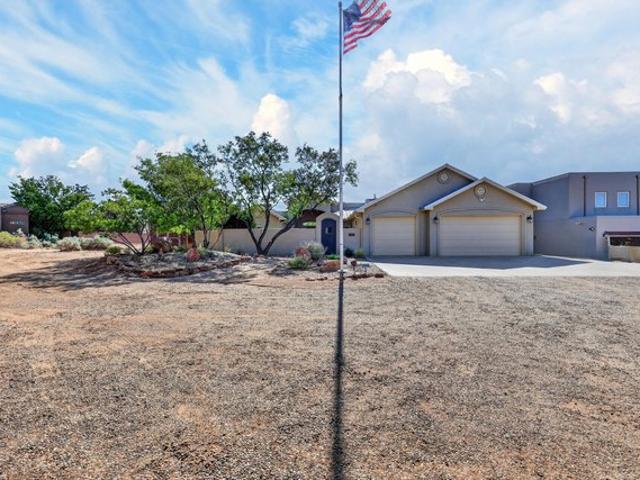 House for sale in Rio Rancho, New Mexico