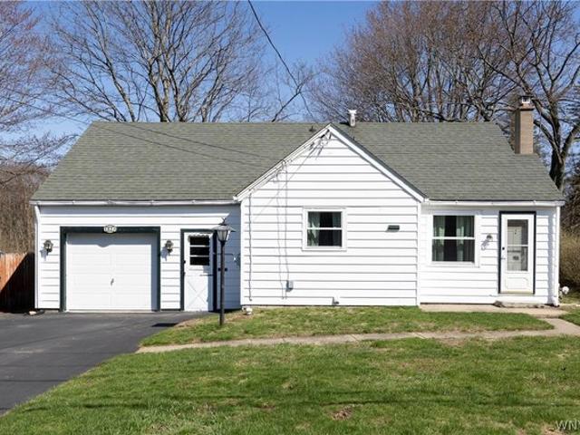 House for sale in Derby, New York