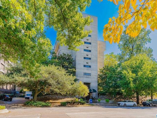 Condo for sale in Birmingham, Alabama