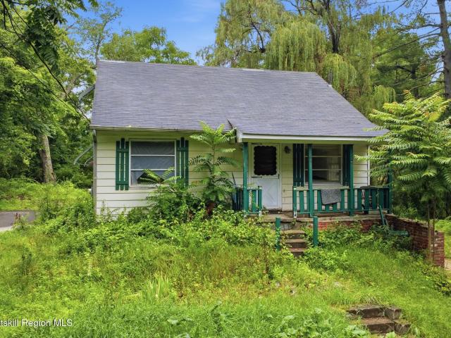 House for sale in Cottekill, New York