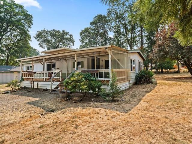 House for sale in Oregonia