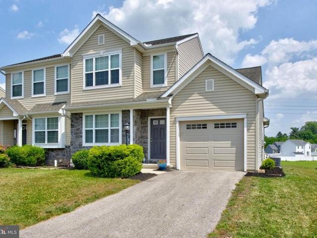 Townhouse for sale in Dover, Pennsylvania