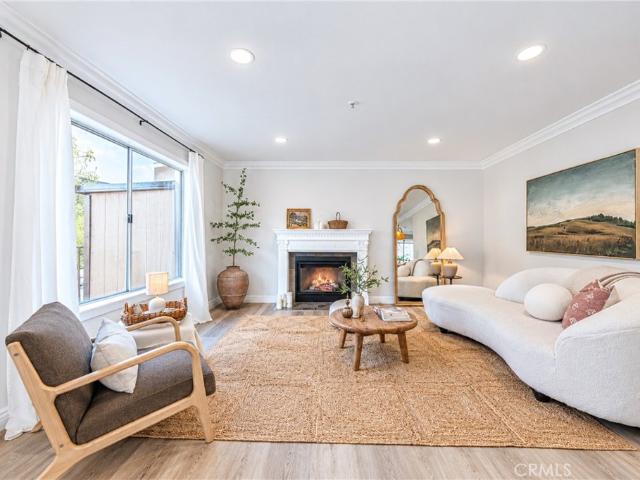 Condo for sale in Monrovia, Los Angeles County