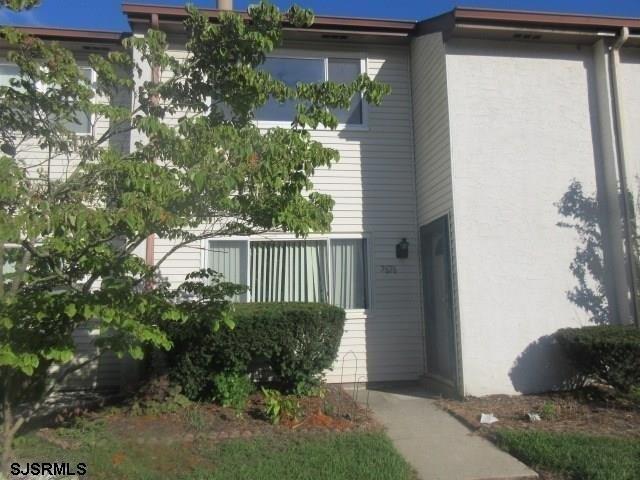 Townhouse for sale in Mays Landing, Hamilton Township